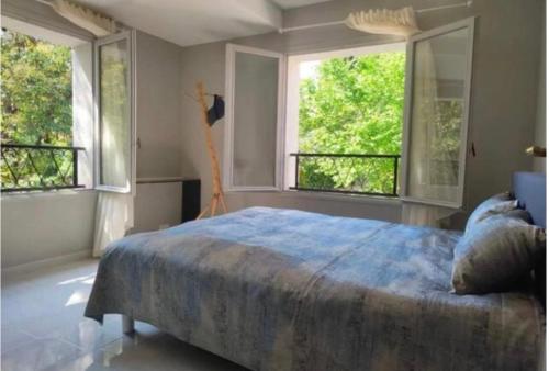 Elegant Cannes Villa 4-5 Bedrooms Walk to Palais & Beaches