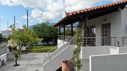 Loutraki Green House