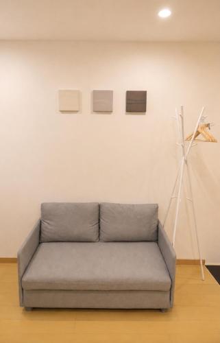 POLA INN Tusruhashi 1号館