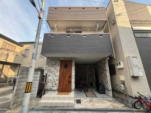 Namba Dotonbori 4BR House Free Parking