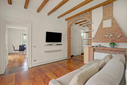 Mirador Del Lago with Lake View Balcony - Happy Rentals