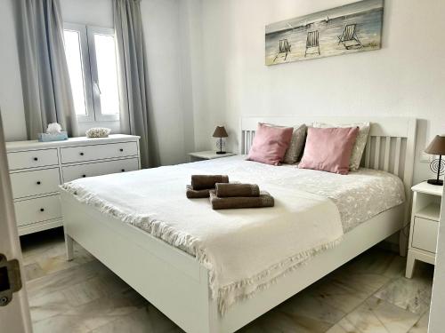 Benalmádena Apartment 66m2 terrace 16m2 sea view 200m from the beach