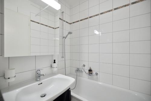 Heart of Basel: 2BR Cozy Apartment