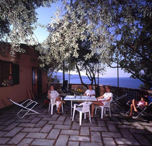 Bleu Village - Bungalow De Una Habitación Con Cocina (4 Adultos)