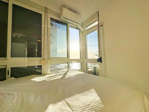 Ferienwohnung mit direktem Meerblick in Nerja