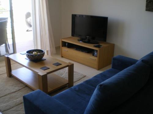 AlgarveHolidayApartment welcomes you to our 2 bedroom apartment in Armacao de Pera
