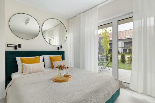 Comfortable Studio with Air Conditioning and Parking Near the Beach by Noclegi Renters