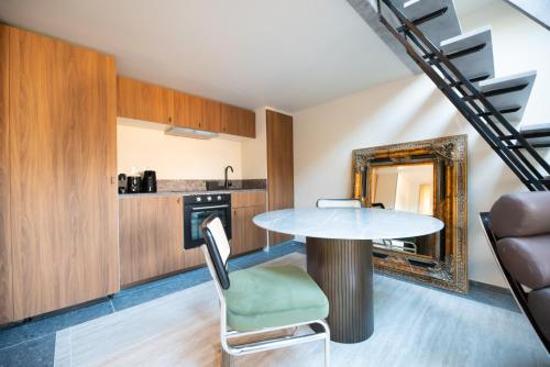 Modern Duplex in Paris - 4P