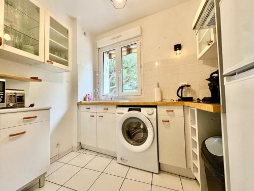 Appartement 1 chambre, balcon, proche des plages