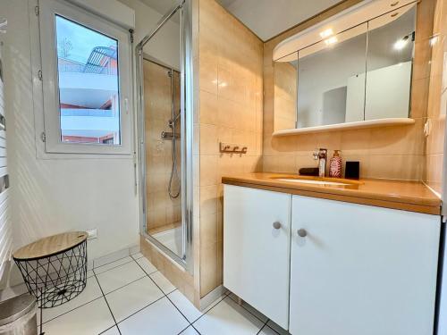Appartement 1 chambre, balcon, proche des plages