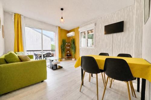 Appartement 1 chambre, balcon, proche des plages