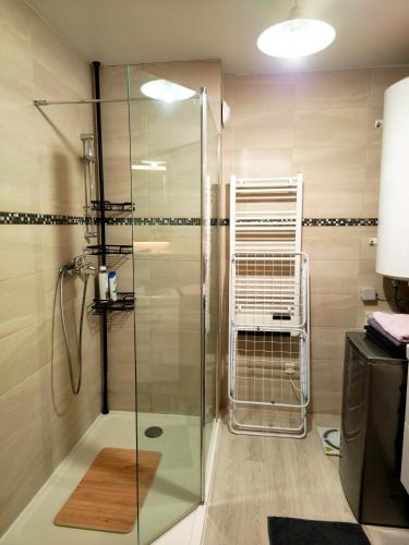 Grand appartement 80m2 à 100m de la Gare Saint Jean