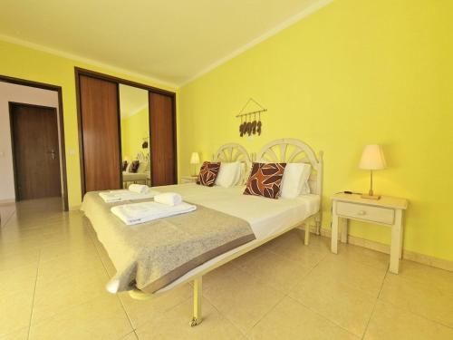 Dunas Alvor in city center, pool and parking