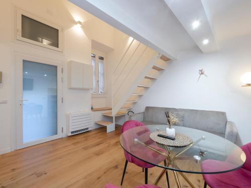 Xenia Milano - 2 rooms apt in Via Nino Bixio 6
