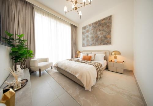 4 Bedroom Apartment near Burj Khalifa