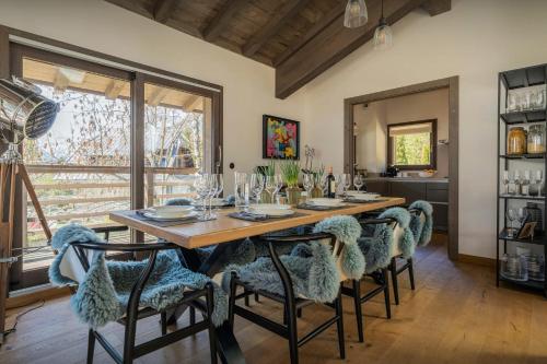 Chalet Manchot - OVO Network
