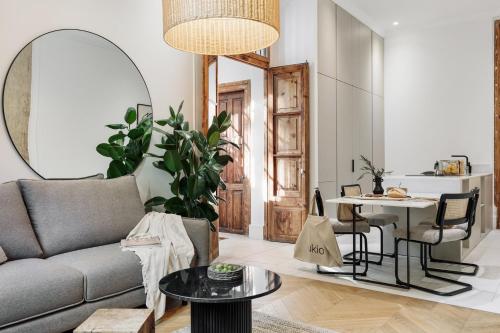 Spacest - Carrer de Trafalgar A