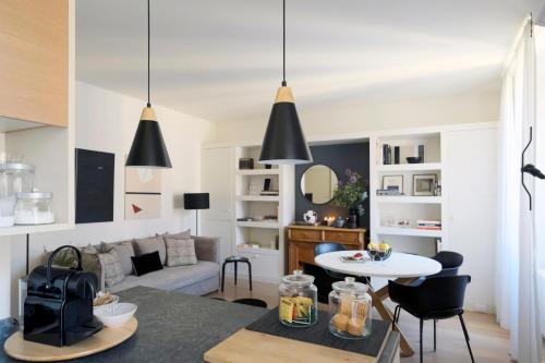 ComeCasa Lily Pads -Elegant apartment- in the city center