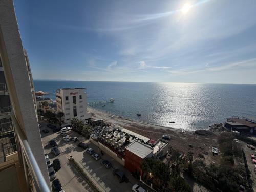 Casa del Mar 3 - 1BR, First Line Sea view Vollga