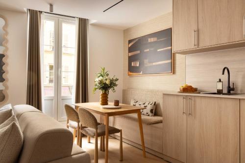 Elegant Apartment a c - 1BR 4P - Champs de Mars