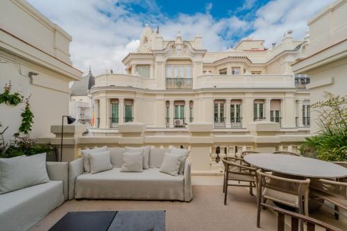Luxury Penthouse WTerrace - 5BD 5BTH - Gran vía