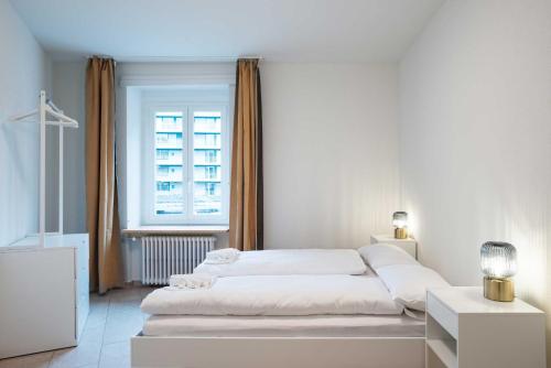 ZH Gold 1 - HITrental Apartment