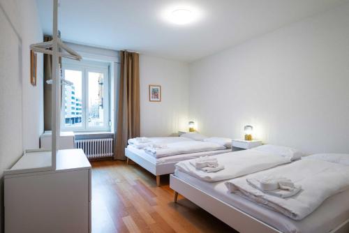 ZH Gold 1 - HITrental Apartment