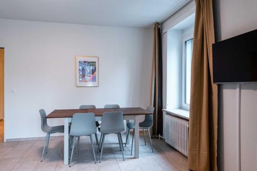 ZH Gold 1 - HITrental Apartment