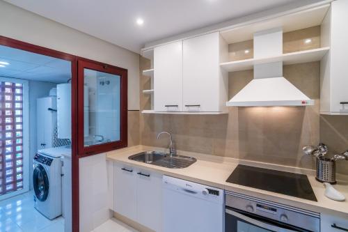 Cubo's Golf & Playa Marbella Apartment