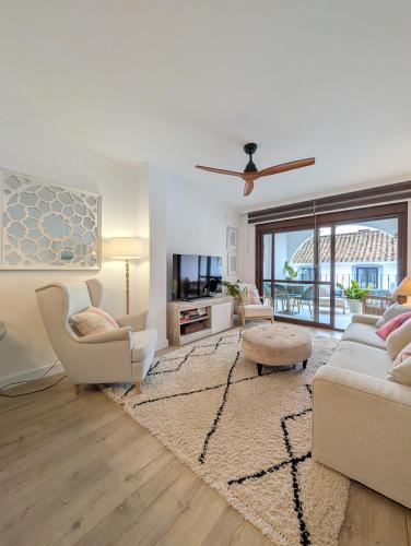 Impressive apartment with 3 bedrooms metres from the beach