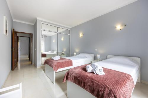 Lagos Modern Comfort by Seewest