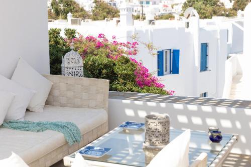 Bougainvillea Chora House Down town best location