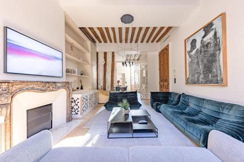 Chic 2-Bedroom Haven