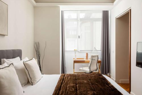 Champs Elysées Stylish Flat 2BR 6PPL