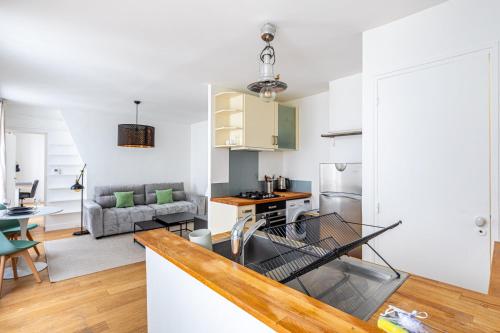GuestReady - Bright Parisian Charm