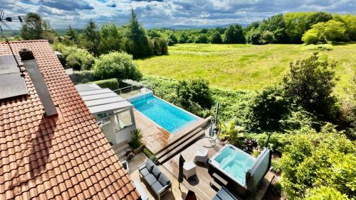 Maison des Chênes 64 - Entire house with Heated Pool & Spa