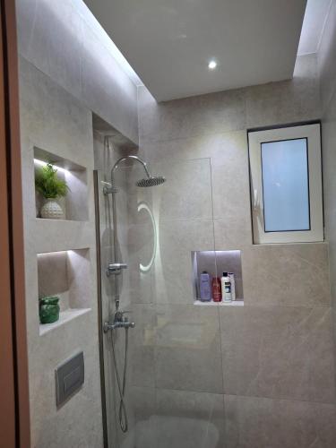 Prifti luxury apartment ll