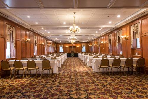 Fort Harrison State Park Inn Image