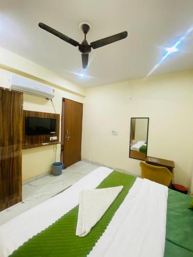 Gallery image of RV Hotel in Noida