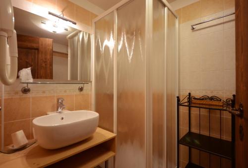 Kúpeľňa v ubytovaní Hotel Fonte Dei Veli