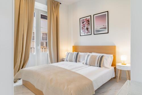Atenea Deluxe Apartment