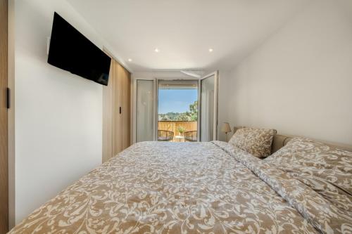 3 bedrooms, air conditioning, parking in Cannes