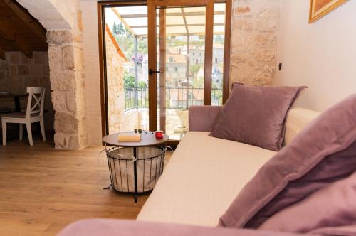 Foto Stone house Sprtini- in the old village center 3