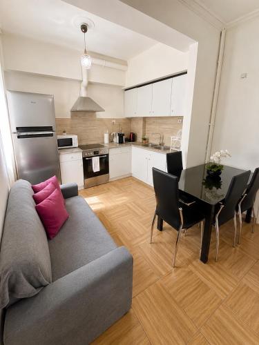 John Apartments Athens Center I