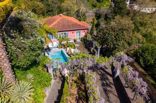 Quinta Belmonte with Private Heated Pool in Funchal