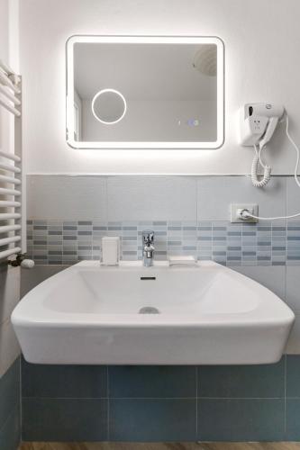 Pusamonti Central Flat photo 48