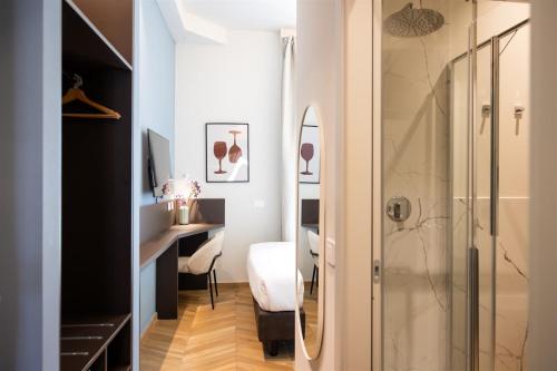 RossoVino Milano Boutique