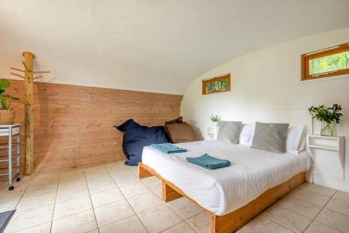 a bedroom with a large bed in a room at 1 Bed in Bude oc-s34881 in Bude