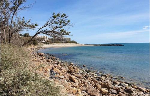 Charmant studio rénové proche de la mer Résidence sécurisée tout confort