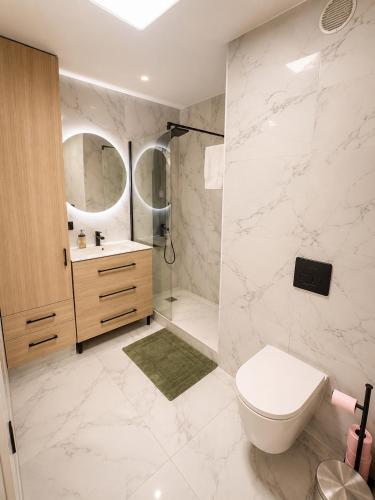 Charmant appartement au cœur de Cannes, proche Palais et Croisette, piscine et mer à 1 min